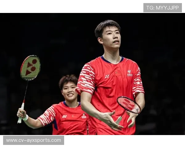 黄东萍的坚守：从混打到女双 老将带伤夺金感动赛场